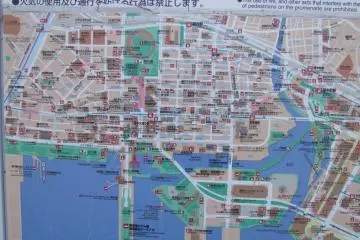 만안 주변의 디테일한 산책로 지도
