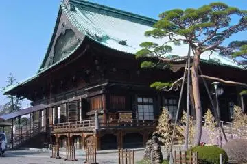 Gokokuji Temple in Bunkyo ward (Photo: Manish)