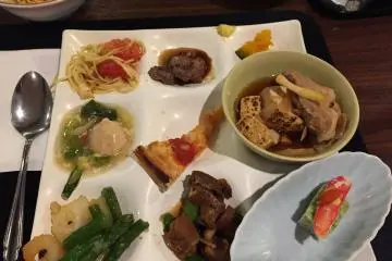 Dinner buffet selection