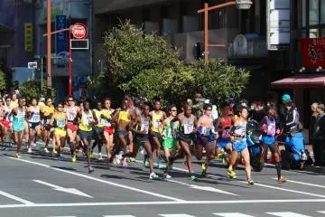 Watching the Tokyo Marathon