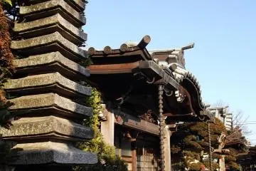 A small hall near the main gate