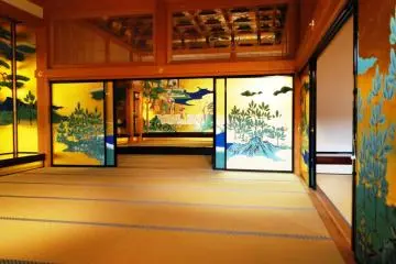 พระราชวัง Honmaru Goten 