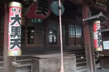Gallery image