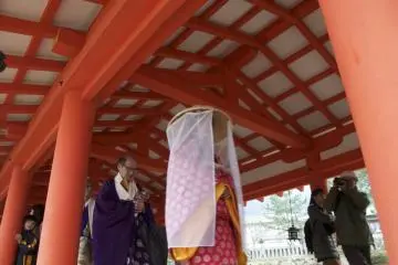 Heian noblewomen were dedicated pilgrims.