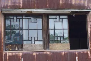 I found the window of the main building striking