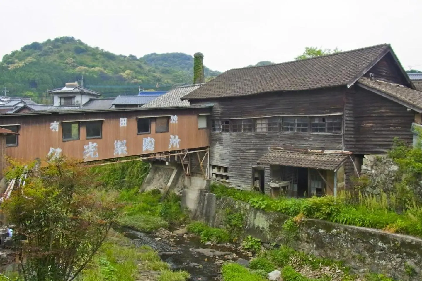 A (Very) Rustic Ceramics Factory