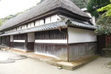 <p>The workshop at Kakiemon pottery</p>
