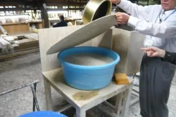 Glazing liquid compound