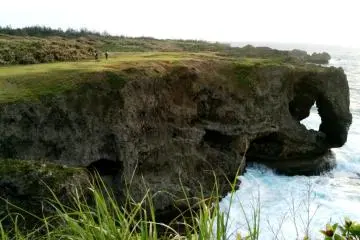 Beautiful Windswept Plateau above  Cape Manza Onna Son in Okinawa (Photo: Bonson Lam)