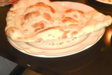 No-frills naan done right