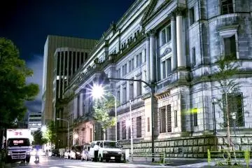 The Bank of Japan and the Financial District is at the business end of Nihonbashi about 30 minutes by foot from Toyoko Inn Nihonbashi (Photo: <a href="http://www.flickr.com/photos/guwashi999/5926165603/" target="_blank" rel="noreferrer noopener nofollow">guwashi999</a>)