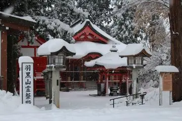 Caminata por los templos del norte de Yamagata