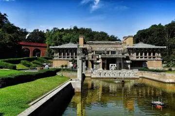 The 1920s Imperial Hotel Building is a mix of Mayan and Art Deco and now relocated to Meiji Mura in Gifu (Photo: <a href="http://www.flickr.com/photos/padraiccollins/8244144954/" target="_blank" rel="noreferrer noopener nofollow">Patrick Collins</a>)