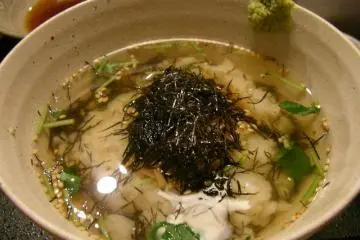  'โอะชะซุเกะ' (ochazuke) หน้าสาหร่าย