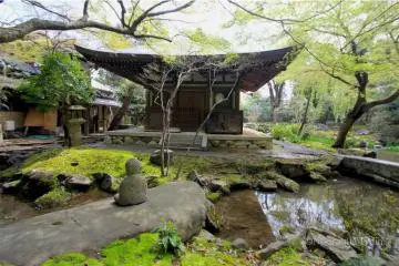 Tea house built by the artist for his wife