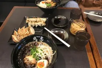 Ramen & Gyoza