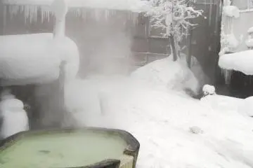 Cold and hot in one place at Zao Onsen in winter