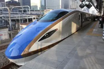 Arching Over Japan’s Mountains to Kansai