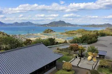Hakatajima had a thriving salt industry, and you can see the old salt pans from the castle tower
