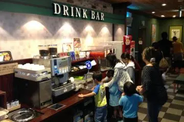 <p>Soup and drinks are self served at Gusto</p>