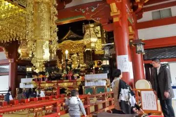 ภายในโบสถ์