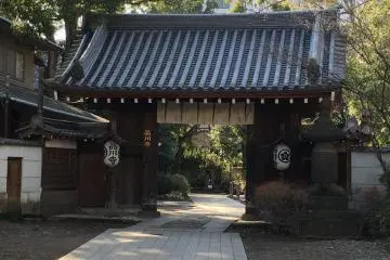 The entrance Honsenji Temple