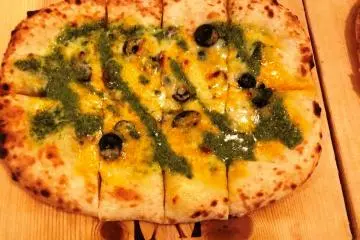 Anchovy olive's basil