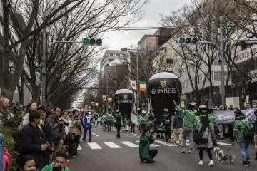 Omotesando Hills was blocked for two hours for the St. Patty's Day festivities 