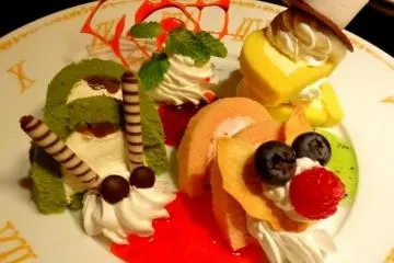 Dessert trio featuring The Chesire Cat, The Caterpillar, & The Hatter