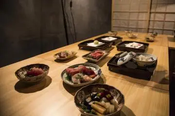 Fresh seafood and Japanese sweets are also on the menu