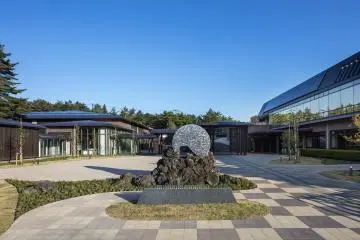 Photo: Fujisan World Heritage Center