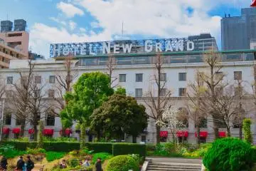 New Grand Hotel