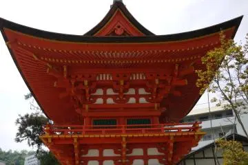 The red pagoda is covered in laquer to give it a vivid sheen