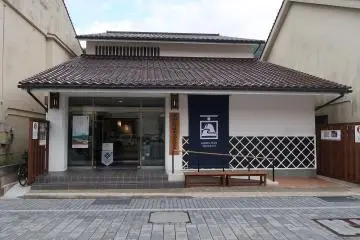 Gallery image