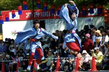 Dancers with such enthusiasm