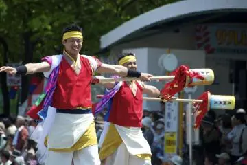 Stong, bold and handsome movements by the male dancers in this group.