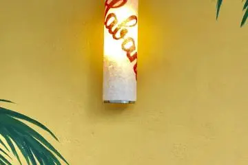 Tokyo's Cafe Habana