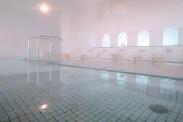 Indoor bath