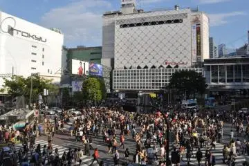 Exploring Shibuya Station