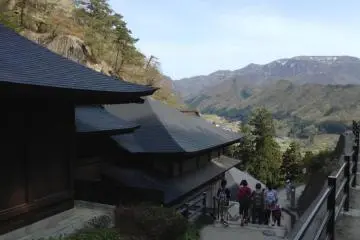 In many ways going down the mountain is more enjoyable. Firstly, it is a much easier walk going down. A close second is the view: it is much more open and you receive several landscape perspectives that you were not offered on your way up.