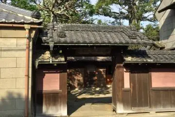 The gate and red walls of the old house (Photo: Elizabeth Scally)