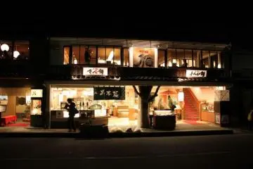 Quiet and elegant dining choices