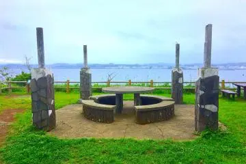 Ocean view picnic table 