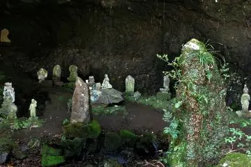 Spring water falling into the cave