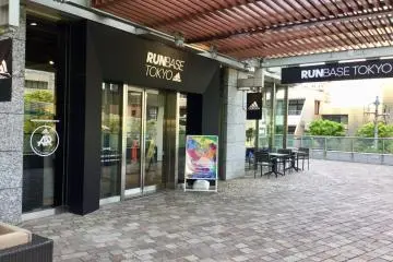 Runbase Tokyo에서 스트레스없는 런닝 경험을 확인하십시오.