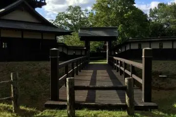 Cross the moat into the courtyard