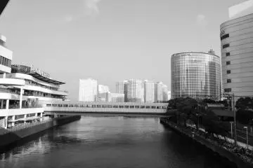 The view on the east side: the Bay Quarter on the left and Sogo department on the right