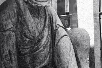 A surprisingly realistic statue that was one of a pair