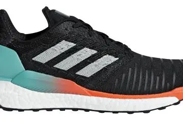 SolarBOOST (Confident) (Photo: Runbase Tokyo)