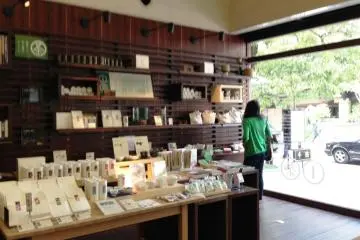 The Iyemon Cafe blends the peaceful aura of wabi sabi with modern minimalist chic in Kyoto's Karasuma Sanjo and Oike business district